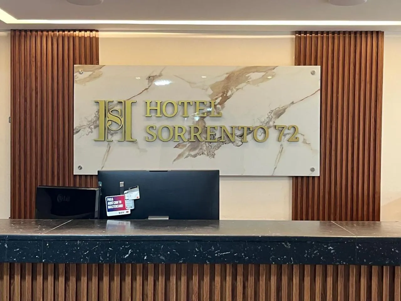 Hotel Sorrento 72 バランキージャ